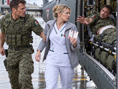 ¡UN MARINE SACÓ A LA FUERZA A UNA ENFERMERA DEL HELICÓPTERO MÉDICO… HASTA QUE UN NAVY SEAL HERIDO LA LLAMÓ «MERCY SIX» Y TODOS QUEDARON HELADOS!